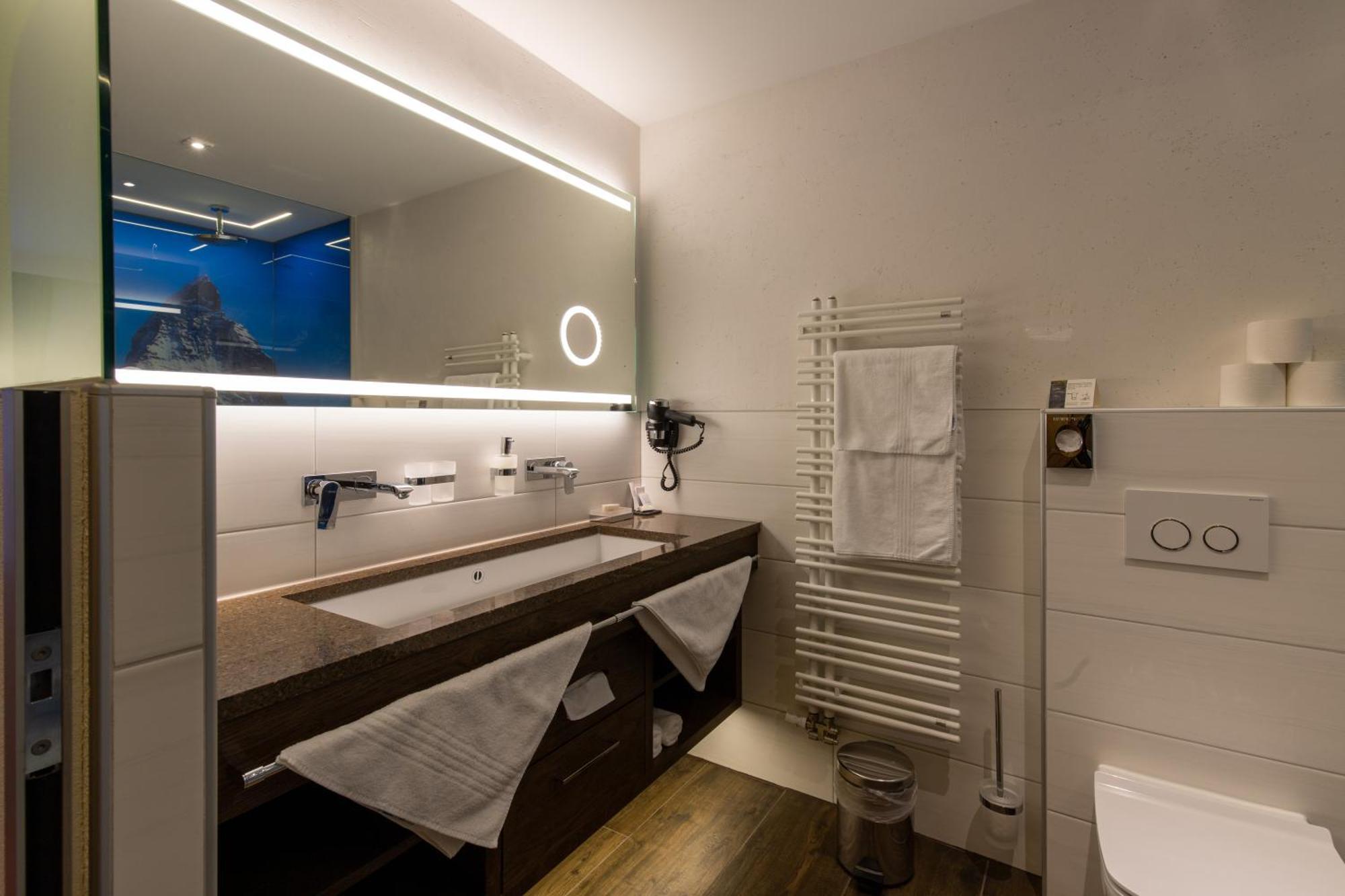 Garni Monte Bianco Hotell 4*