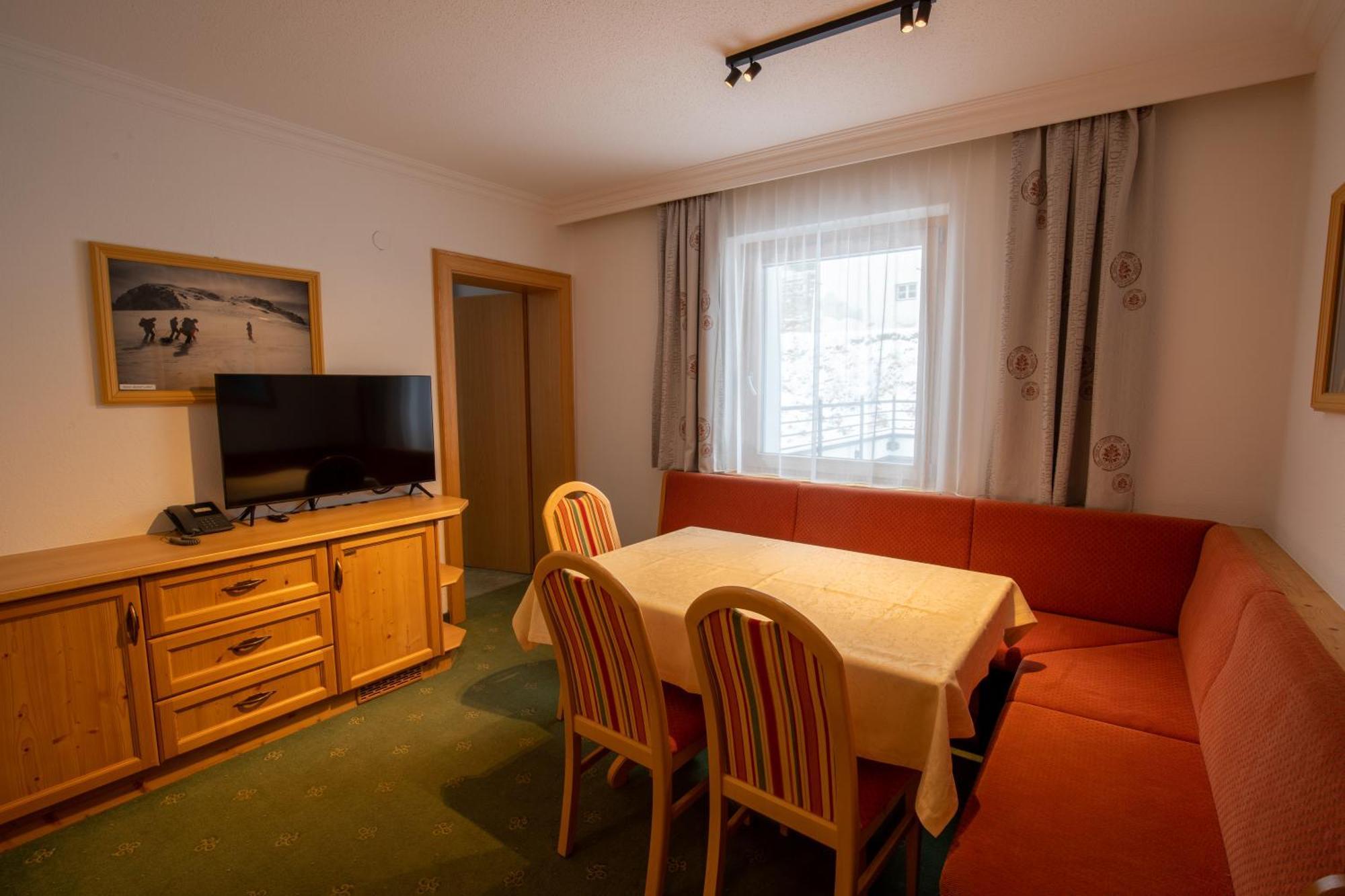 Hotell Garni Monte Bianco